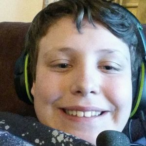 Meet your Posher, Cameron